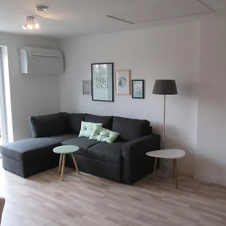 White House Apartment Brande