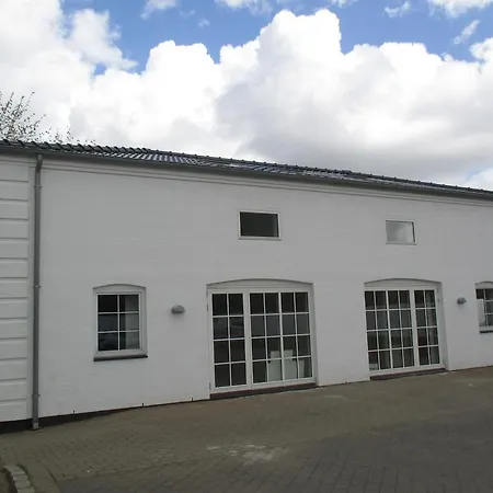 Apartman White House